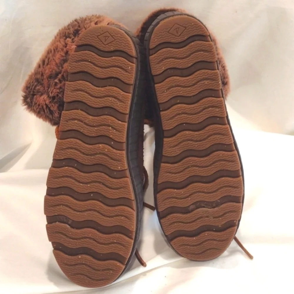 Sperry Women's Torrent Brown Lace Up Boots NWOT Size 7